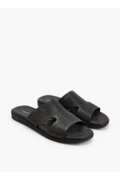 Flora Bella by Shoexpress Women Slip-On Sandals