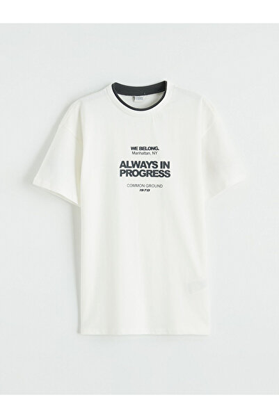 LC Waikiki Εκρού μπλουζάκι για αγόρια με στάμπα Manhattan, χαλαρή εφαρμογή