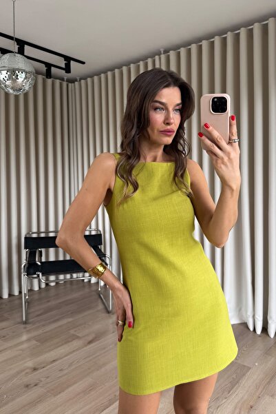 Sue Store Φόρεμα με τετράγωνο λαιμόκοψη σε σχήμα ελιάς, με επένδυση και υφή α...