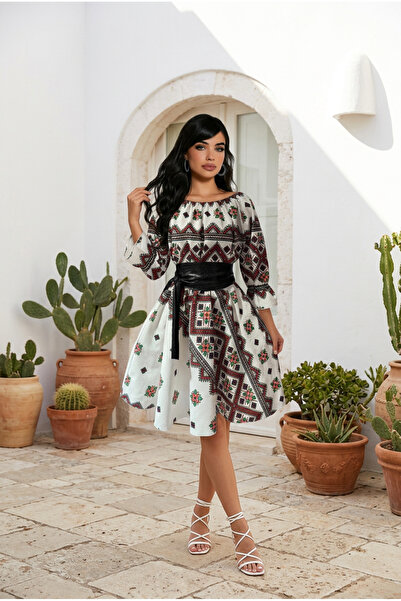 Dress Code Παραδοσιακό φόρεμα Σόφιας