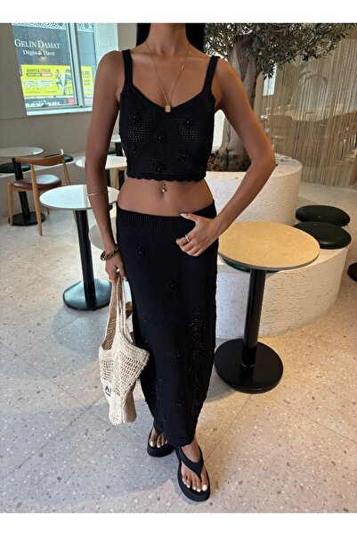 LOKADI Γυναικείο Μαύρο/Φούξια Πλεκτό Σετ Μπουστιέ και Μακριά Φούστα με Πέρλες...