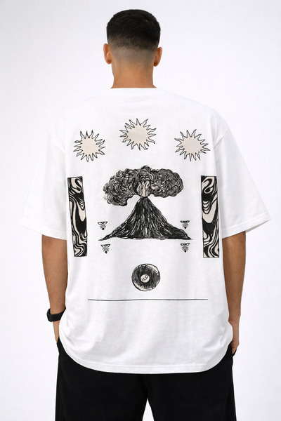 Nulivez Unisex Oversize T-Shirt with Back Print Volcano Graphic Pattern Stree...