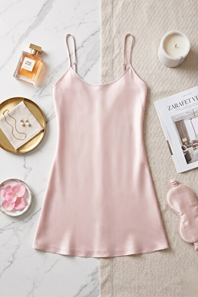 QKK Γυναικείο Σετ Νυχτικό από Πούδρα Σατέν με Λεπτές Τιράντες και Μίνι Νυχτικό