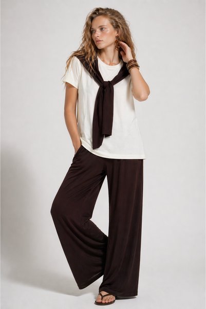 Diviny Set de pantaloni și tricou pentru femei, maro și alb, cu guler drapat, detaliu Garni și șireturi.