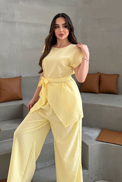 bacc Κίτρινο ασύμμετρο κομμένο καλοκαιρινό υφασμάτινο σετ μπλούζας και παντελ...