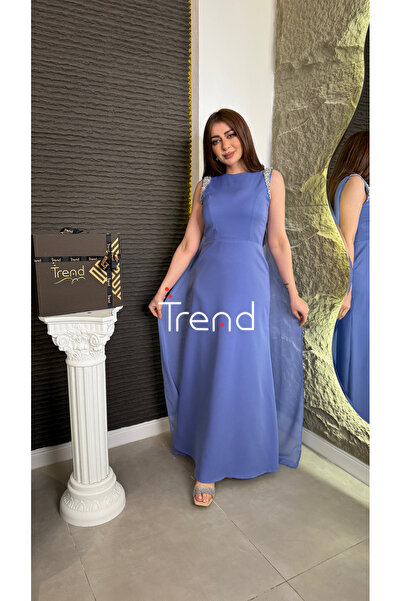 TREND فستان ميلان بتطريزات وشيفون منسدل من الخلف