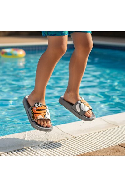 OEM Χαρούμενη παιδική παντόφλα, καθημερινή για εσωτερικούς ή εξωτερικούς χώρο...