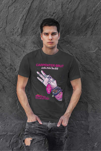 buzagi tasarım ürünleri Carpenter Brut Regular Fit Black Unisex T-Shirt