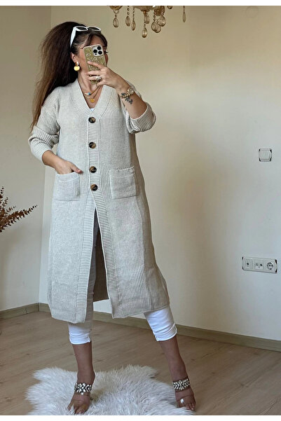 AZRA BUTİK Μακριά ζακέτα με κουμπιά σε μπεζ χρώμα