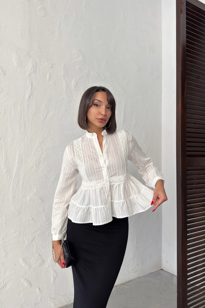 Lusin Γυναικείο πουκάμισο με λευκή δαντέλα, κεντημένο, με πιέτες στη μέση και...