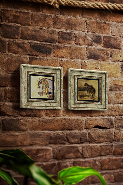 Sadrazam Μινιατούρα αλόγου και ζωγραφική ελαιογραφία αλόγου σε θήκη 20x20 εκ....