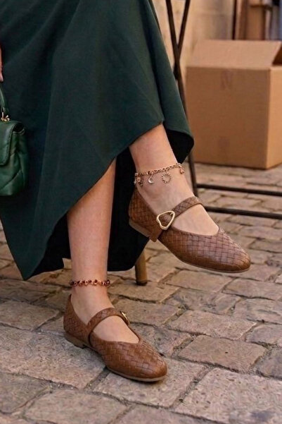 Nubbock Βίντατζ ανοιχτό καφέ μπαλαρίνες με αγκράφα σε σχήμα καρδιάς NK3170