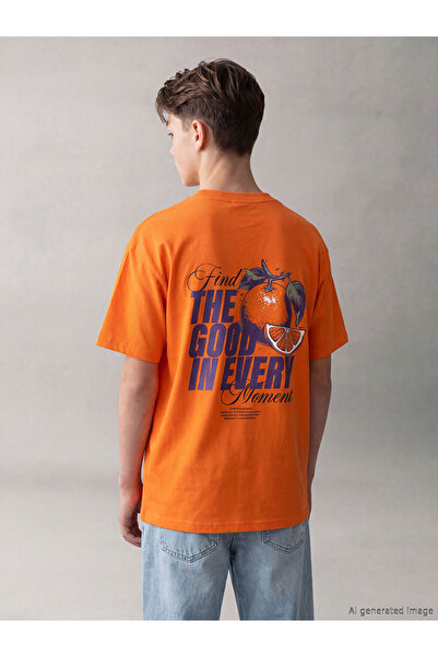 LC Waikiki Esvab • Modern & Distinctive Zero Roba Collar Printed Boys' T-Shirt