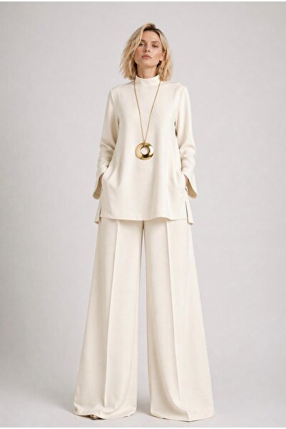 SERAVENZA COUTURE Blouse with Side Slits and Slit Detail & Wide-Legged Trouse...