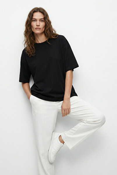 MAXIMILLIAN Γυναικείο μαύρο βαμβακερό μπλουζάκι με λαιμόκοψη ποδηλάτου σε μεγ...