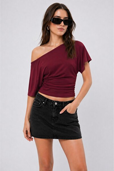 KNİTİCAL TEKSTİL İTHALAT İHRACAT SANAYİ TİCARET AŞ Ασύμμετρη μπλούζα-μπλουζάκ...