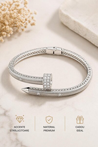 OEM Γυναικείο ασημένιο βραχιόλι τύπου καρφί, πολυτελούς σχεδιασμού με πετράδι...