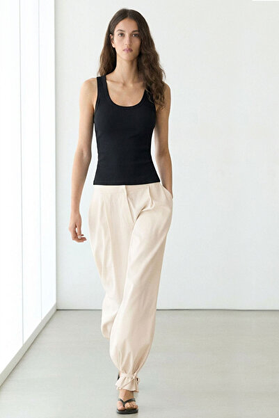 EFFE Εφαρμοστό μπλουζάκι με τιράντες από μείγμα βισκόζης και κοτλέ