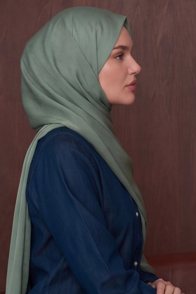 Şehr-i Şal İstanbul Women's Shawl Flora Shawl Plain Design, Silky Texture, Slightly Shiny, and Stylish Shawl Suitable for Daily and Special Occasions
