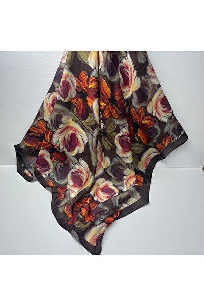 NurScarfs Soft Eşarp Büyük Çiçek Desen Kahve