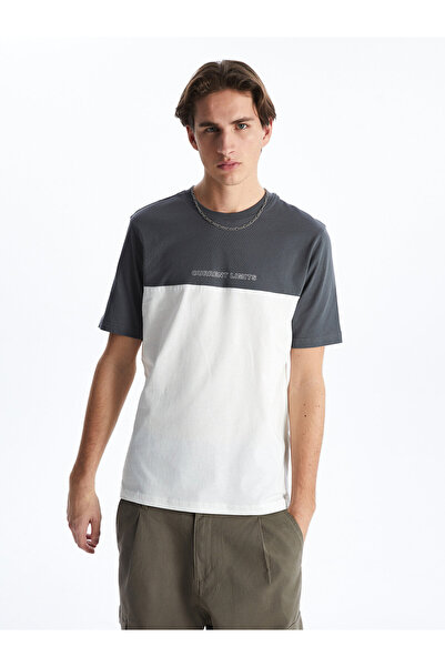 LC Waikiki Ανδρικό T-shirt με στρογγυλή λαιμόκοψη και χρωματικά μπλοκ
