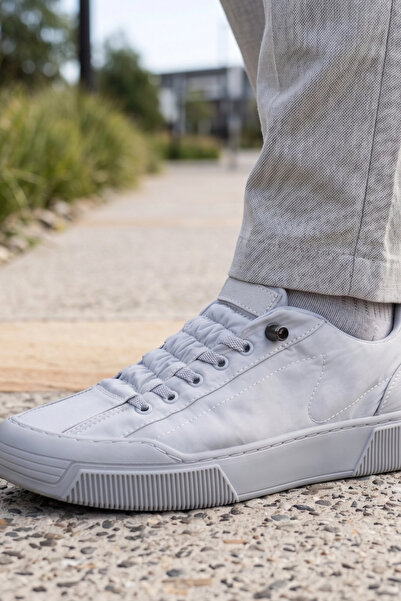 IN-STEP Citycomfort – Gray Quilted Textured Modern Unisex Sneaker