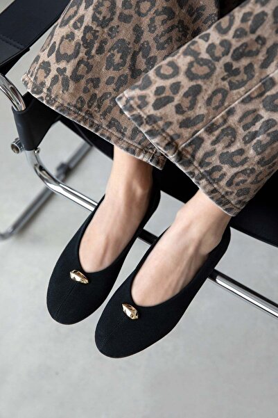 STRASWANS Brett Women's Accessory Detail Suede Ballerinas Black