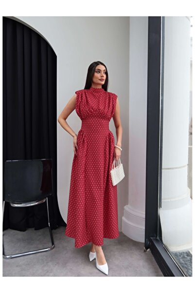 ESRAHELVACI Πουά Φόρεμα με μηδενικά μανίκια με σχέδιο Με βάτες