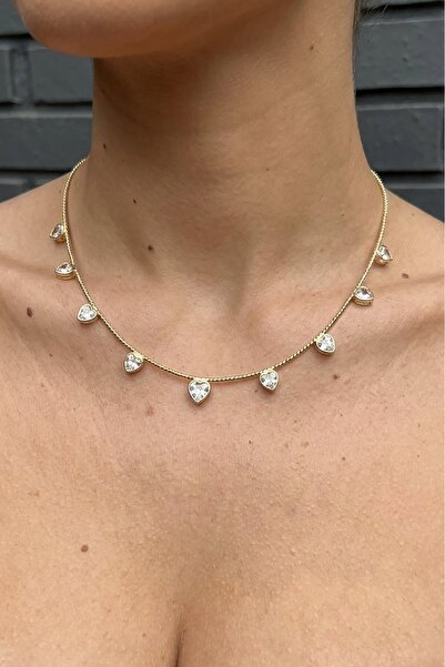 TAKIŞTIR Altın Renk Kalp Figürlü Choker Kolye