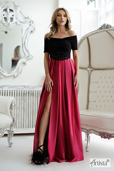 Artista Κομψό μακρύ φόρεμα με ακάλυπτους ώμους και ρευστή φούστα με σκίσιμο κ...