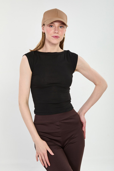 BARRELS AND OIL Γυναικείο κοντομάνικο κορμάκι με λαιμόκοψη σκάφος - Μαύρο