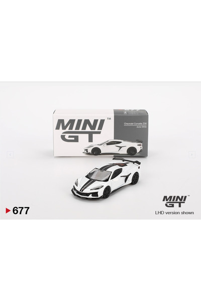 mini gt Chevrolet Corvette Z06 2023 Arctic White