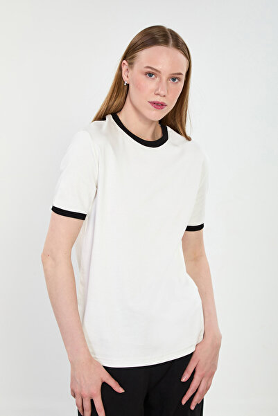 BARRELS AND OIL Γυναικείο T-Shirt με κοντό μανίκι και ριμπ λεπτομέρεια στον λ...