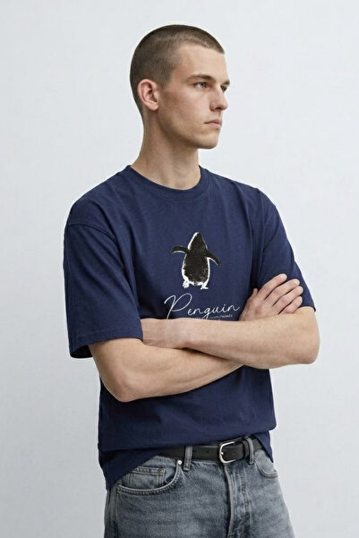 MATERIAL Ανδρικό καλοκαιρινό μπλουζάκι με στάμπα Penguin, Oversize, σε σκούρο...