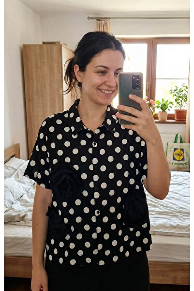 ihaoo Elegant black and white blouse with Embroidered