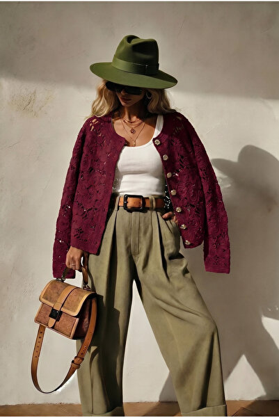 FEMELLE Μπορντό ζακέτα με βελονάκι και χρυσά κουμπιά