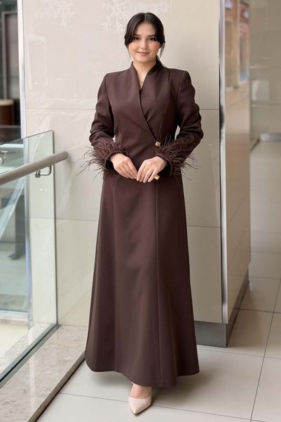 White Corner Verev Collar Sleeves Tug Detailed Evening Dress
