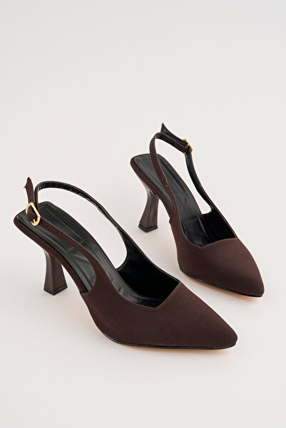 Genetti Σατέν Καφέ Στιλέτο με μυτερή μύτη και λουράκι στην πλάτη, ανοιχτό τακ...