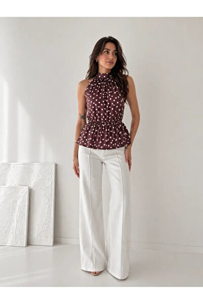 Cool & Sexy Πουά Μπλούζα με Λαιμόκοψη Halter – Κομψό & Θηλυκό Καλοκαιρινό Στυλ