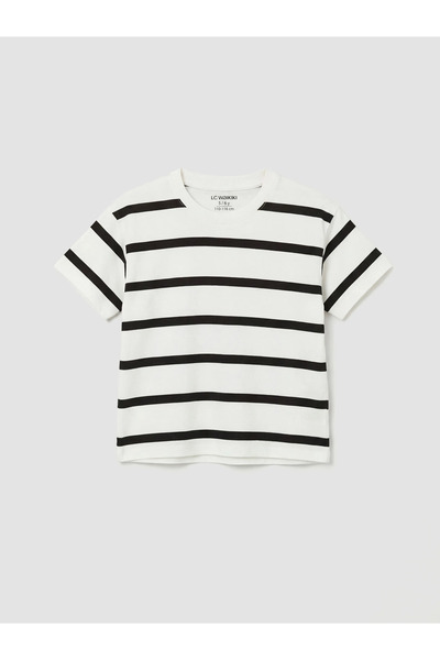 LC Waikiki Εκρού μπλουζάκι για αγόρια με ριγέ λαιμόκοψη