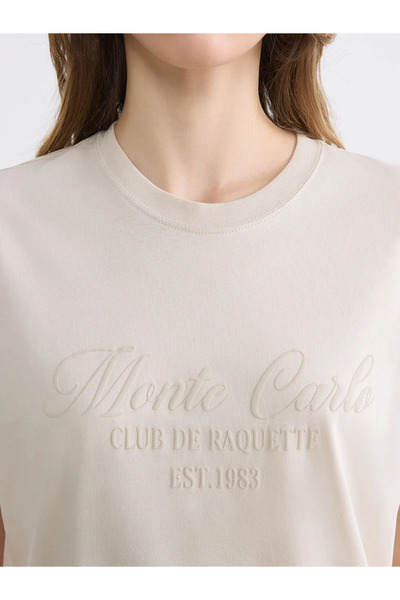 LC Waikiki Μπεζ γυναικείο μπλουζάκι με κέντημα Monte Carlo