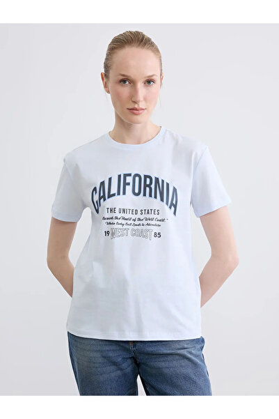 LC Waikiki Γυναικείο μπλουζάκι Lilac Crew Neck California με στάμπα