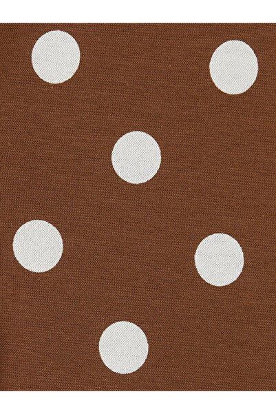 LC Waikiki Καφέ μπλουζάκι για κορίτσια με λαιμόκοψη ποδηλάτου και πουά σχέδιο