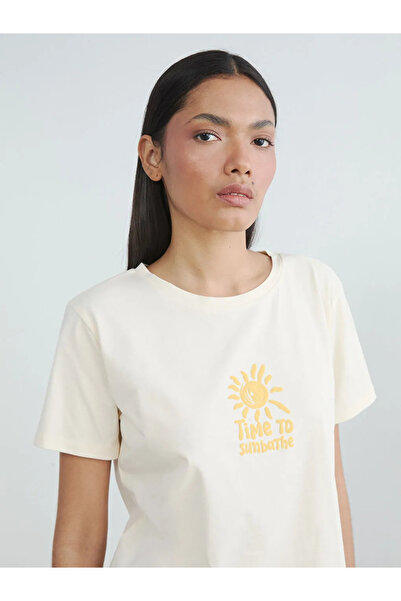 LC Waikiki Γυναικείο μπλουζάκι με στάμπα μπεζ Crew Neck