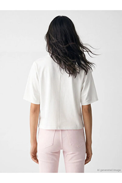 LC Waikiki Λευκό Κοντομάνικο T-Shirt Γυναικείο με Στρογγυλή Λαιμόκοψη