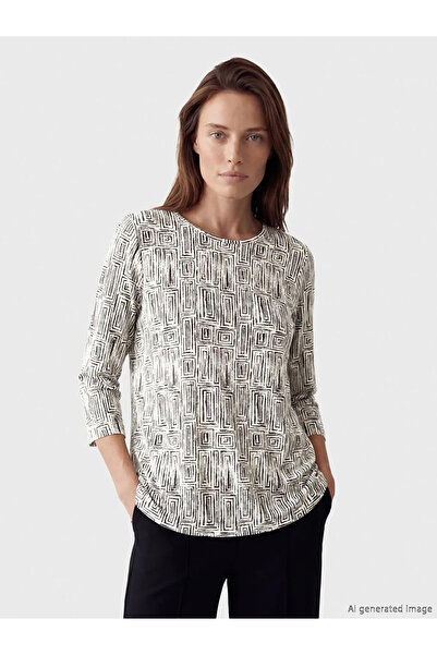 LC Waikiki Γυναικείο T-Shirt με σχέδιο Ecru Crew Neck