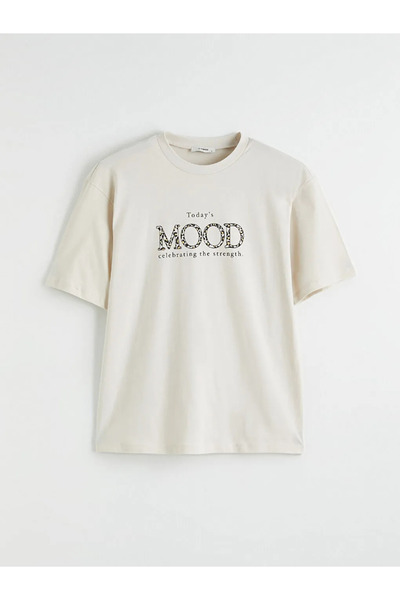 LC Waikiki Μπεζ μπλουζάκι με λαιμόκοψη με τύπωμα oversized για γυναίκες