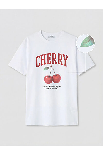 LC Waikiki Γυναικείο μπλουζάκι με λευκό λαιμόκοψη