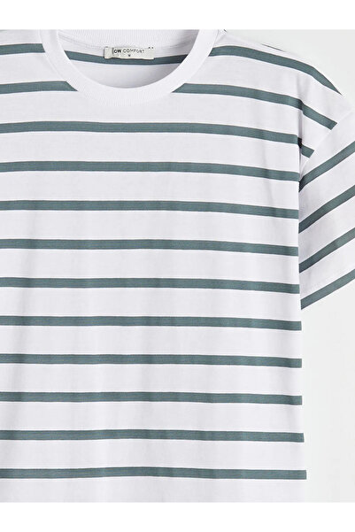 LC Waikiki Πράσινο γυναικείο μπλουζάκι με ρίγες με λαιμόκοψη