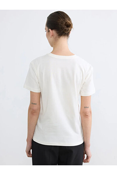 LC Waikiki Γυναικείο T-Shirt με στάμπα Ecru Crew Neck